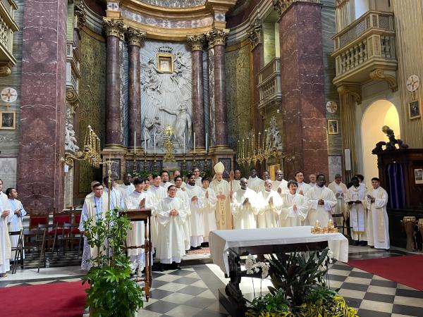 Ordenaciones y Profesiones en Roma